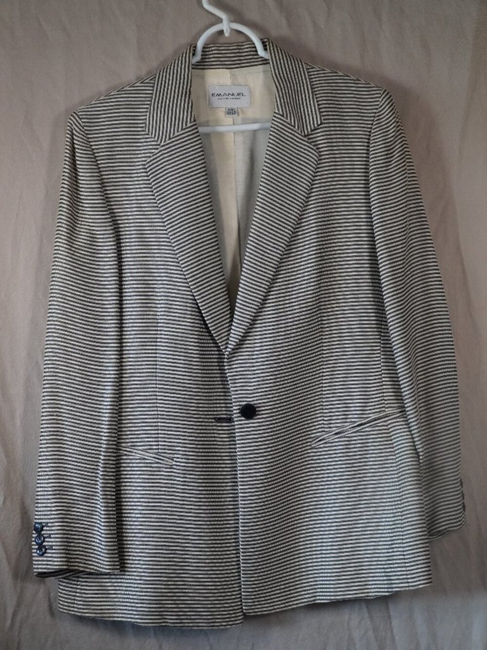 Vintage Emanuel Ungaro white/black striped blazer